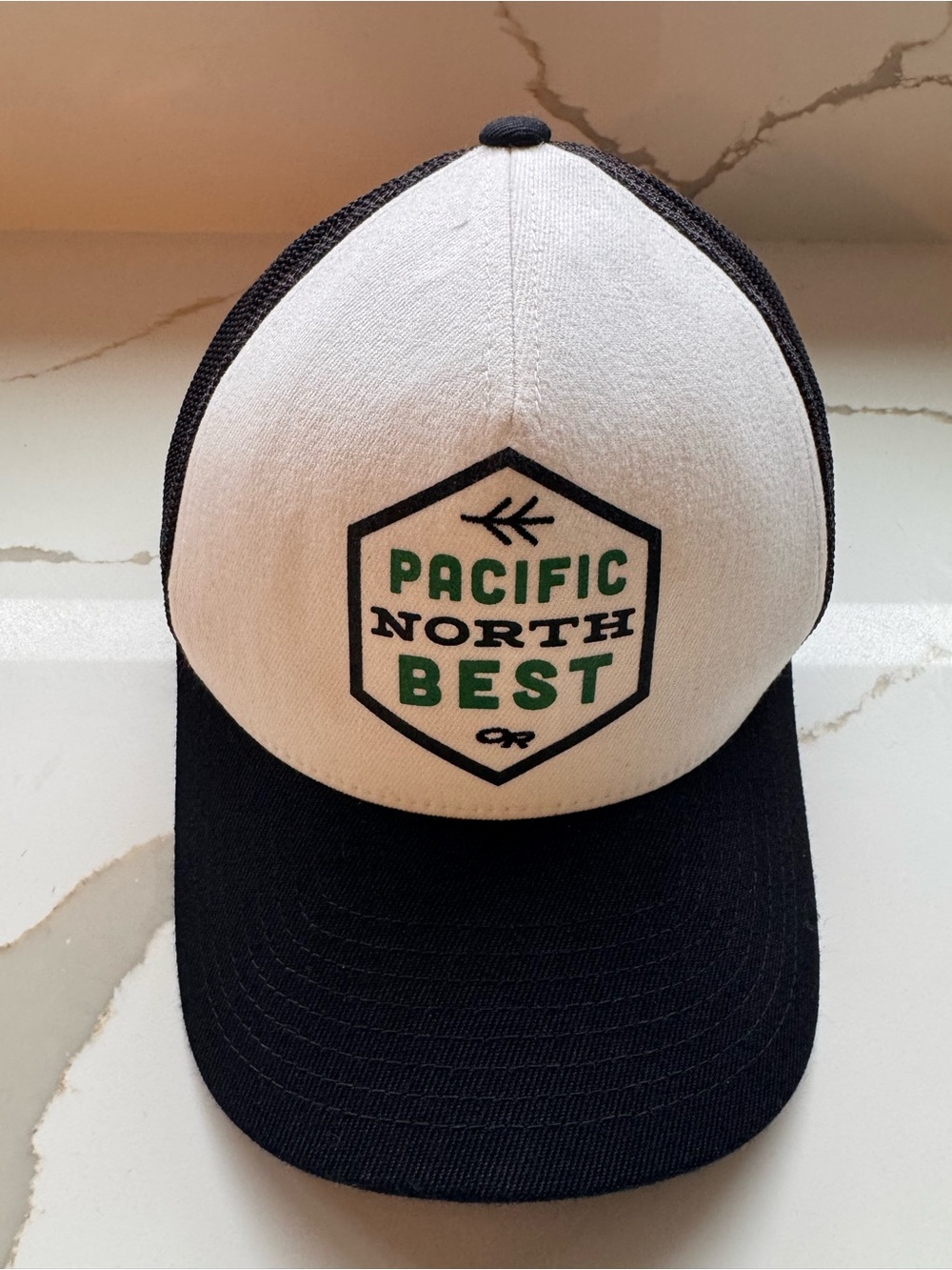 Outdoor Research Pacific North Best Trucker Hat Cap Black White OSFA Flexfit 110